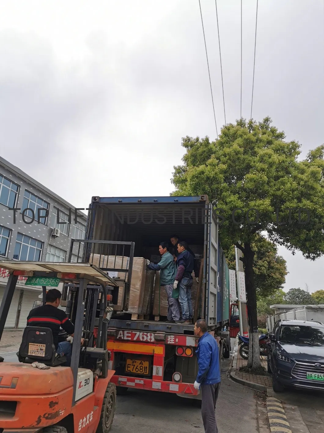 1600kg-Durable-Manual-Pulling-Equipment-Wire-Rope-Hoist-Model-Y.webp (1)