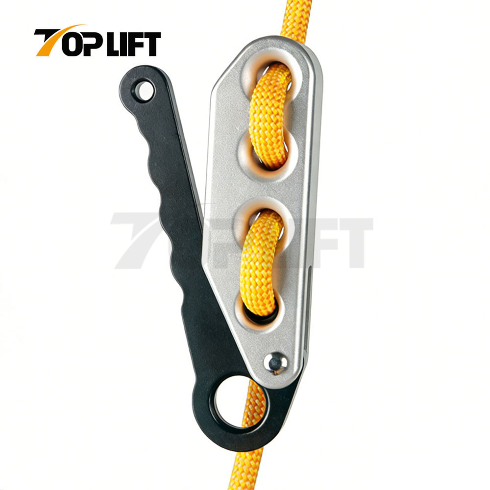 TP-RD01 Self-braking Fire Rope Handheld Descender 4 Hole Descender Rock Climbing Life-saving Downhill Equipment